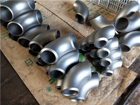 无缝弯头18632767762（同微信）